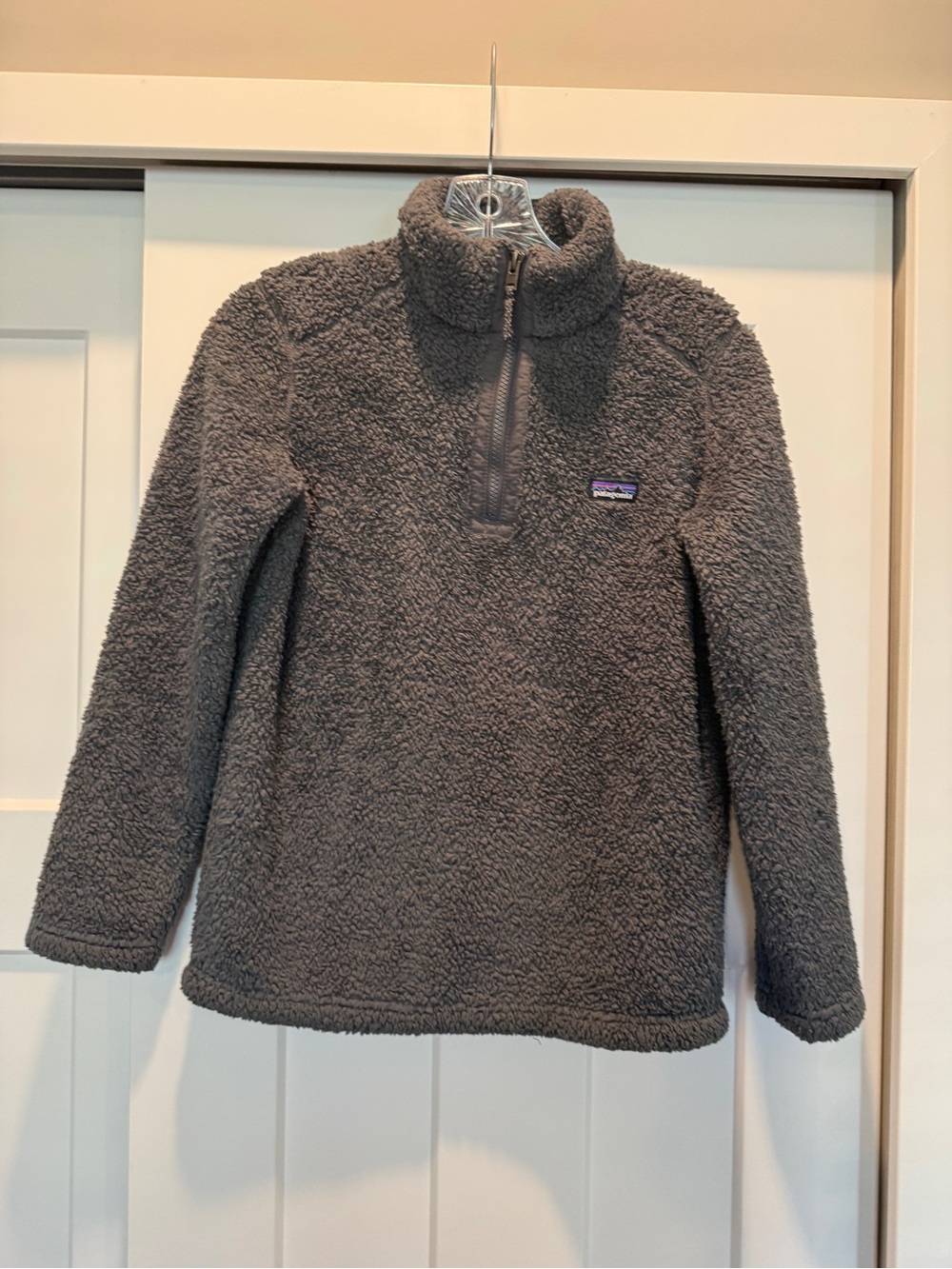 Patagonia Kids Gray Sherpa Quarter-Zip Pullover-size L (12)